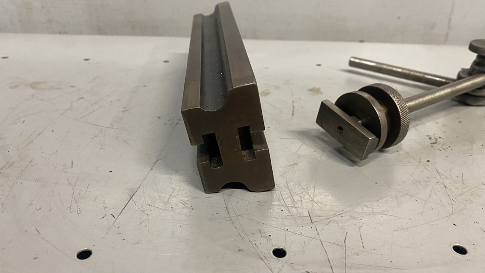 Browne & Sharpe Indicator Base Stand Set Toolmaker Inspection Base