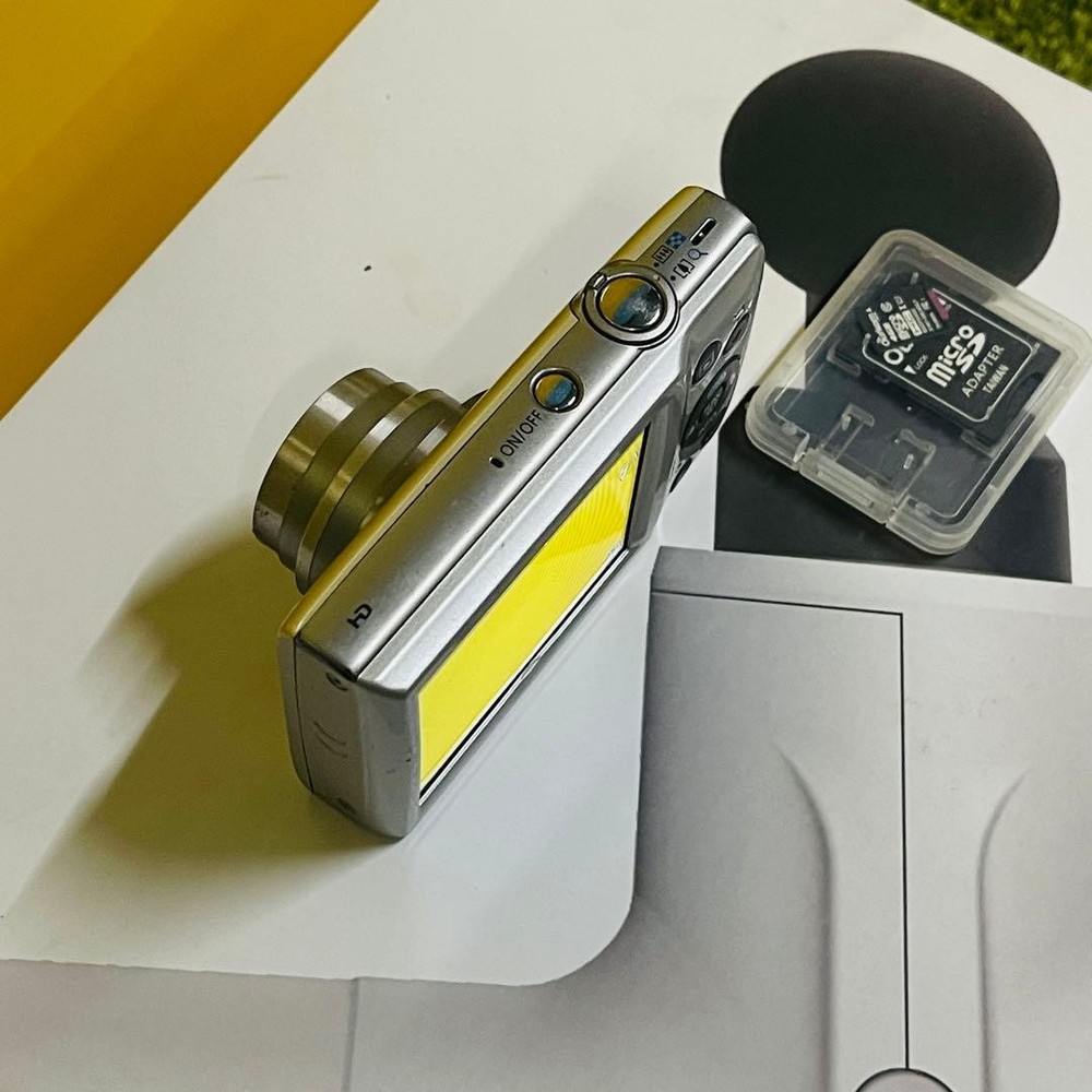 Canon PowerShot ELPH 18 Compact Digital Camera Tested Good Condition