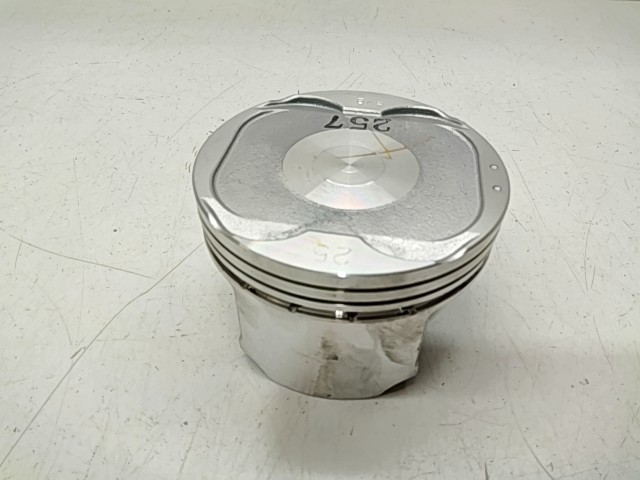 Piston - 2000 Polaris NOS