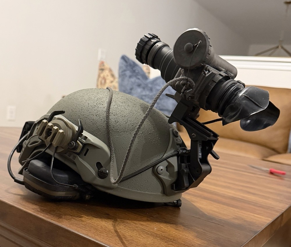 PVS-7B with gentex helmet