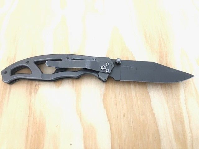 Gerber framelock solid (gray) Folding pocket Knife flat Leads steel — Great COND