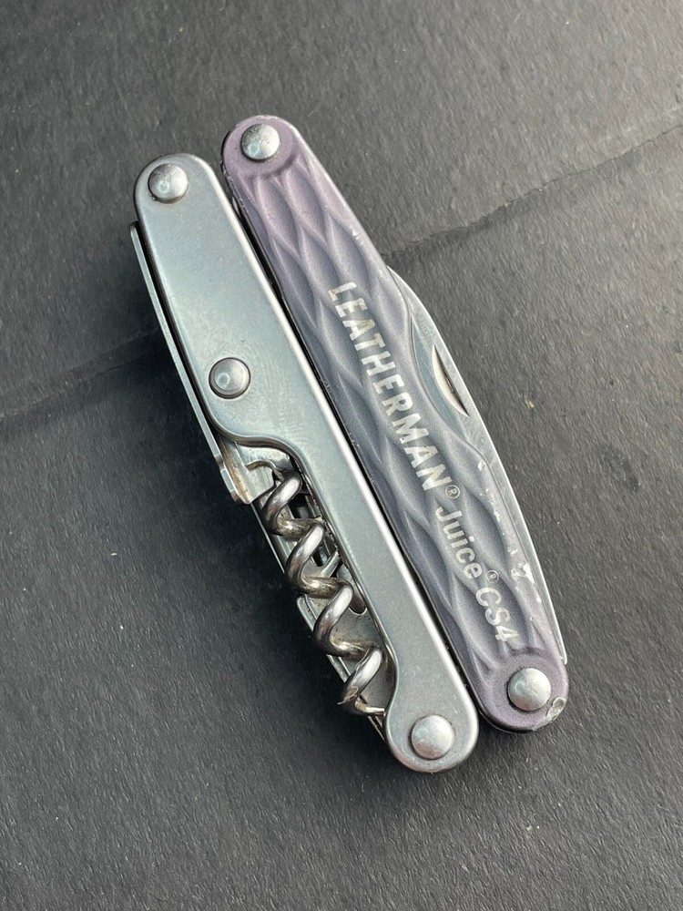 Leatherman Juice CS4 Multi Tool - Various Colors
