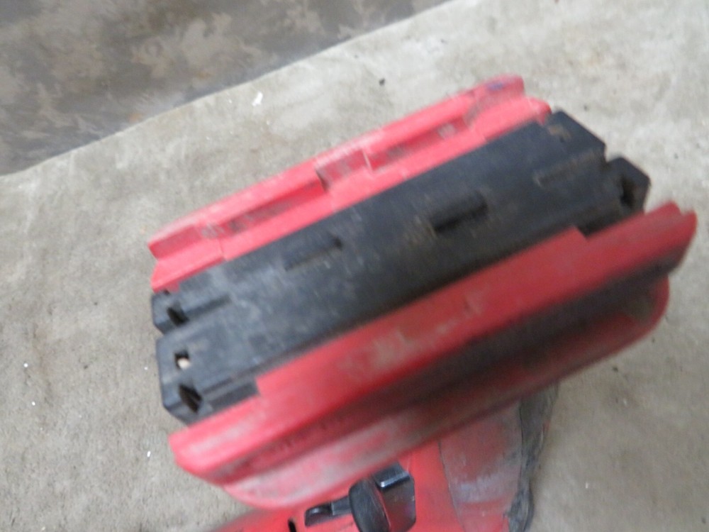 USED Milwaukee V18 Power Plus 1/2" Drill