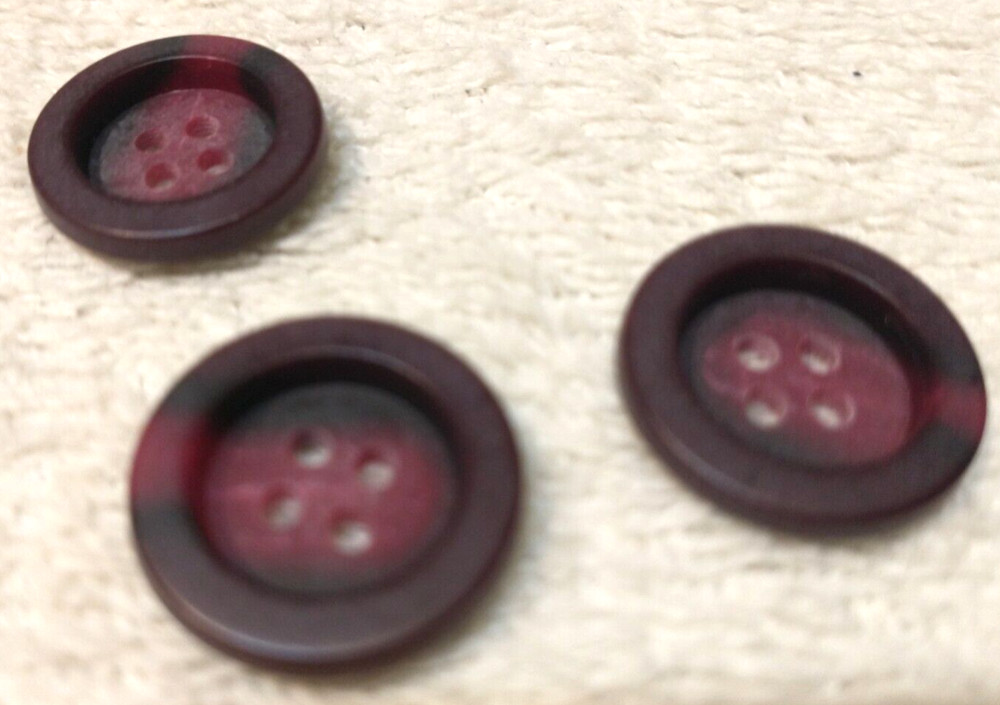 3 Reddish Black 4 Holed Colored Buttons Plastic B1-72