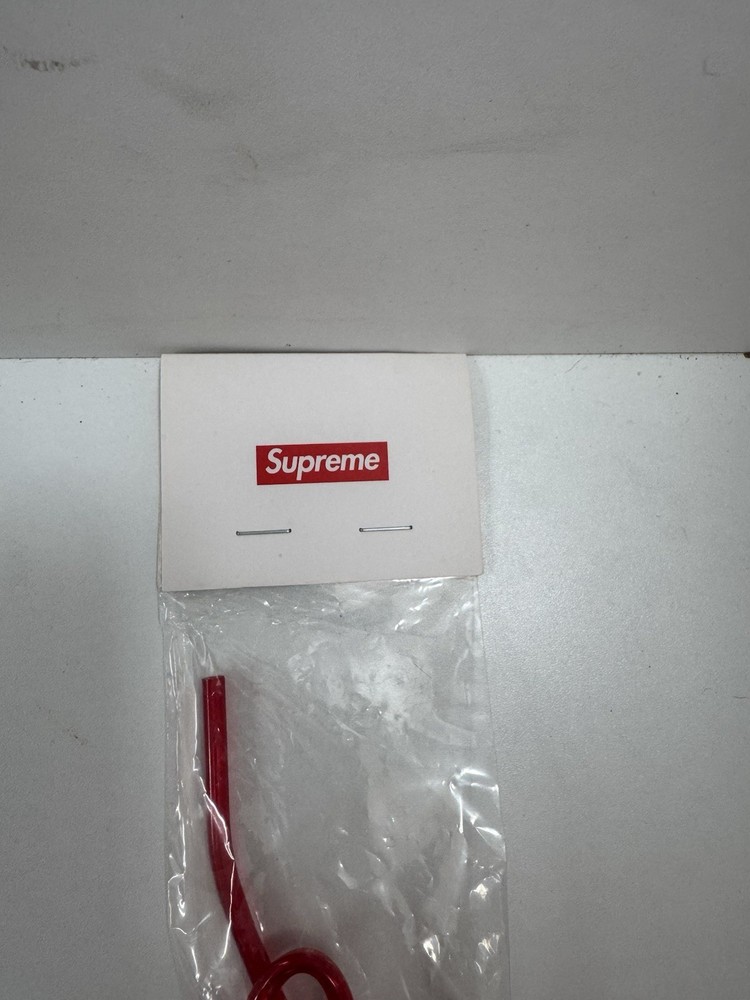 Supreme Straw