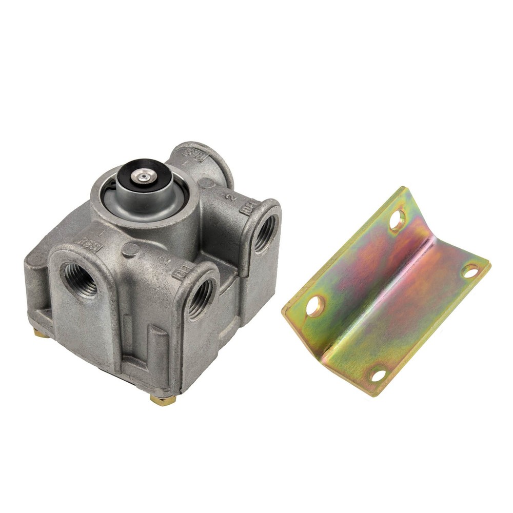 RELAY VALVE