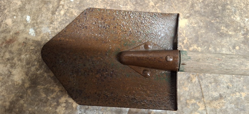 WW2 USMC M43 Entrenching Tool, Modified With Fixed Handle. Rare