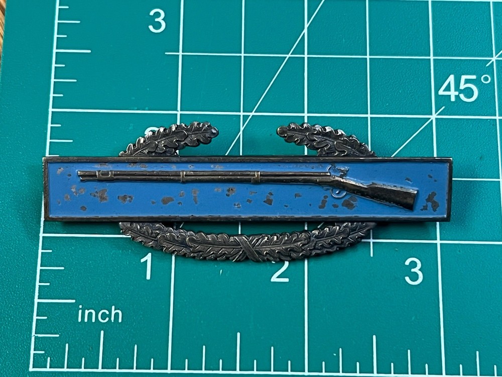WWII Combat Infantry Badge Pinback