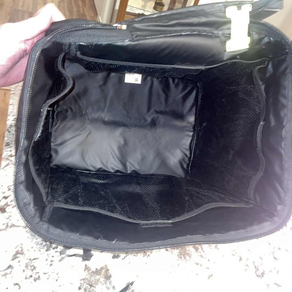 WestJet Crew Use Only Envoseal Cool Storage