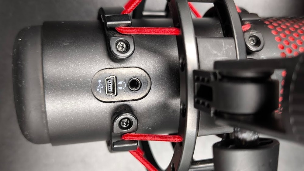 HyperX QuadCast Microphone Used Working Black/Red