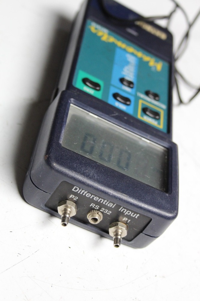 Extech 407910 Digital Manometer