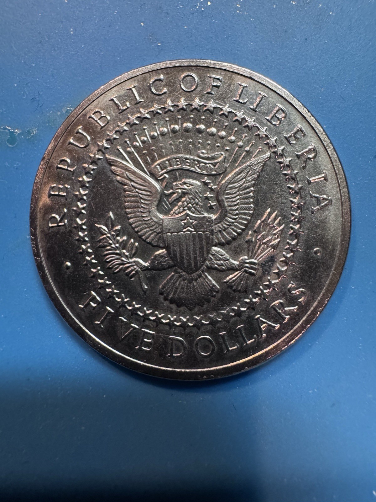 Set of 16 Liberia $5 Presidential Coins (2000) – U.S. Presidents – BU