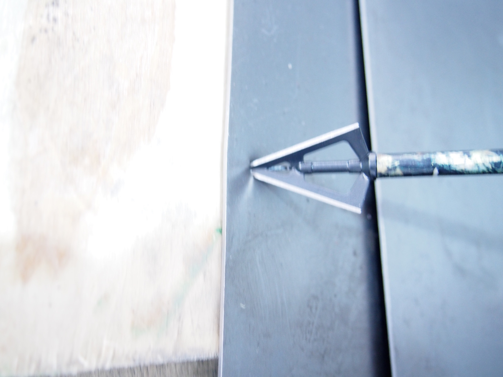 12Pcs Hunting Broadheads Stainless Steel Black Whirlwind 3-Blade Cut Arrow Tip