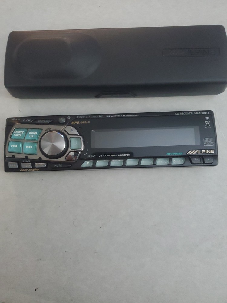 alpine CDA-9811 faceplate And Storage Box