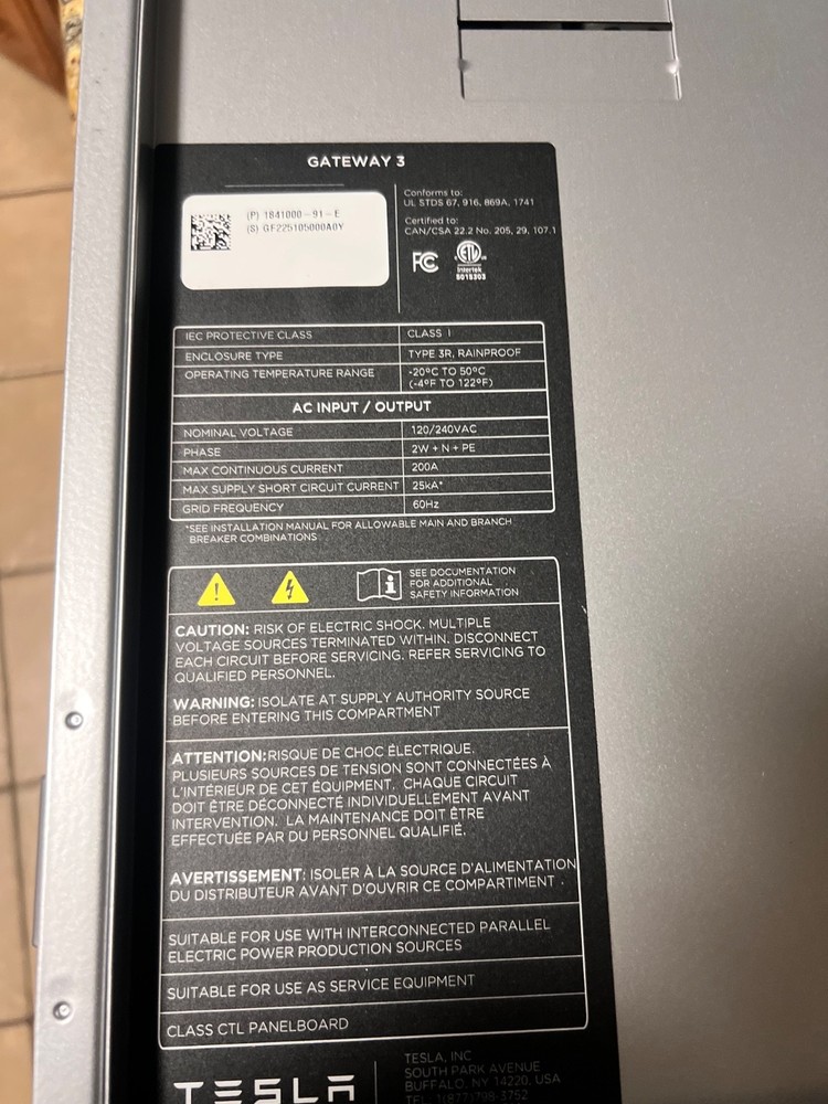 Tesla Powerwall backup gateway 3