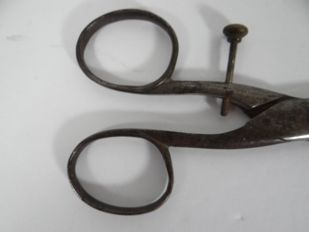 Vintage Buttonhole Scissors Jos. Bernard Sewing Tool