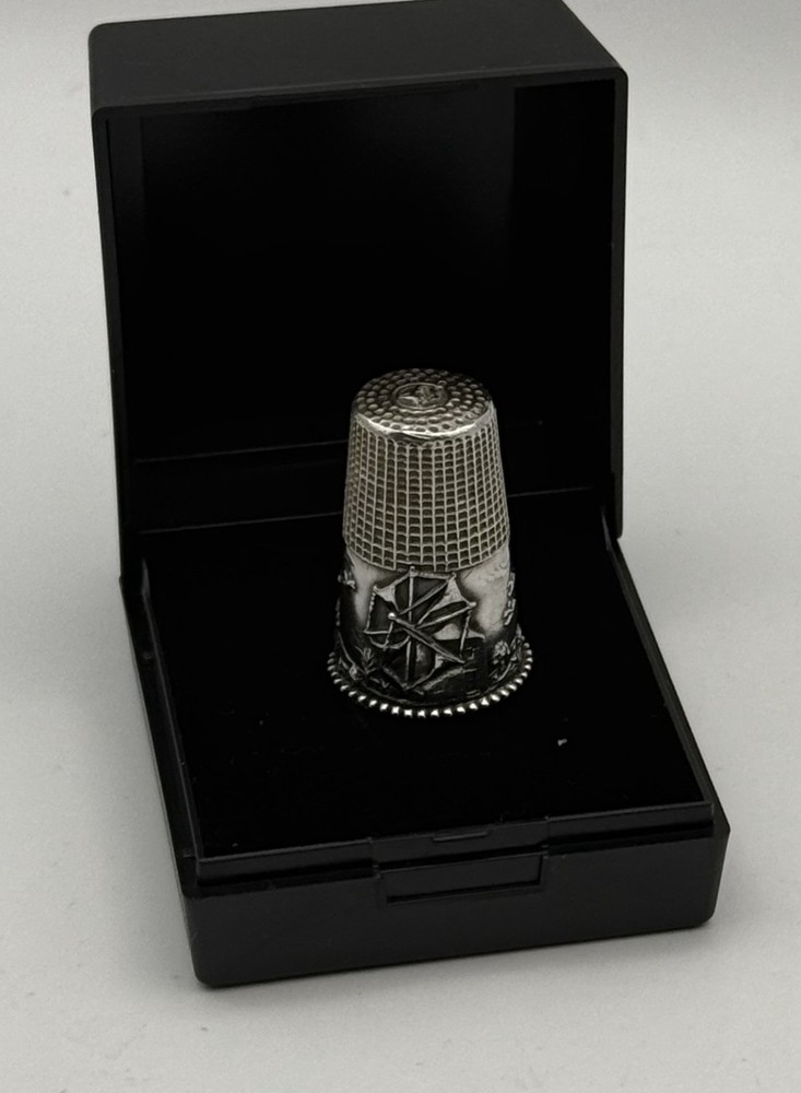 Sterling Silver Thimble Depicting Windmill Boxed