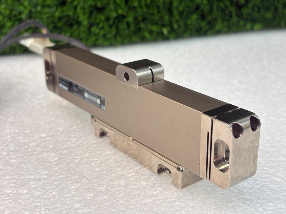 Pre Owned | RSF Elektronik MSA 720.73-1F 67MM Incremental Linear Encoder