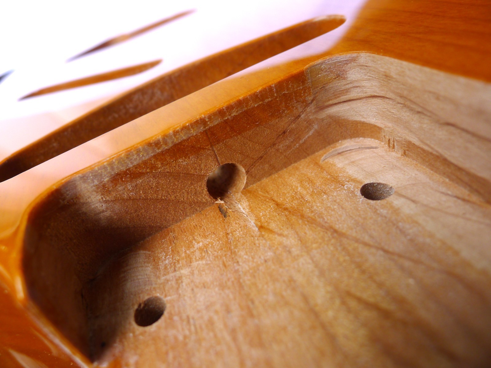 Tele Body 2 pcs Centre Joined North American Alder Trans Yellow Nitro ≦ 4.8Lbs