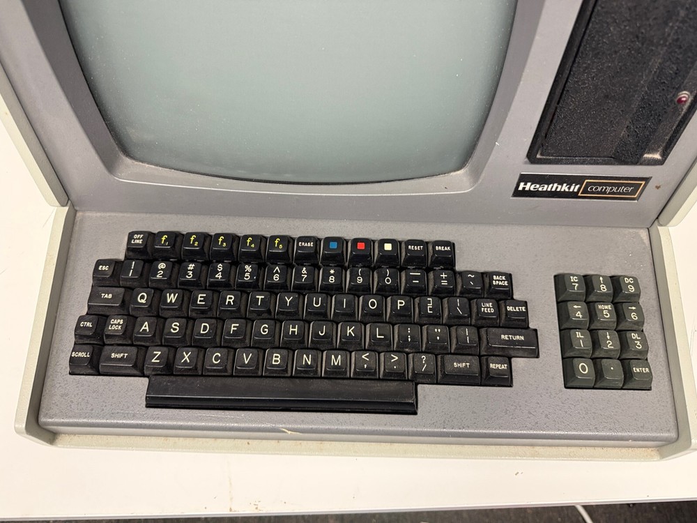 Vintage Heathkit Video Terminal Computer H89 or H89A ?
