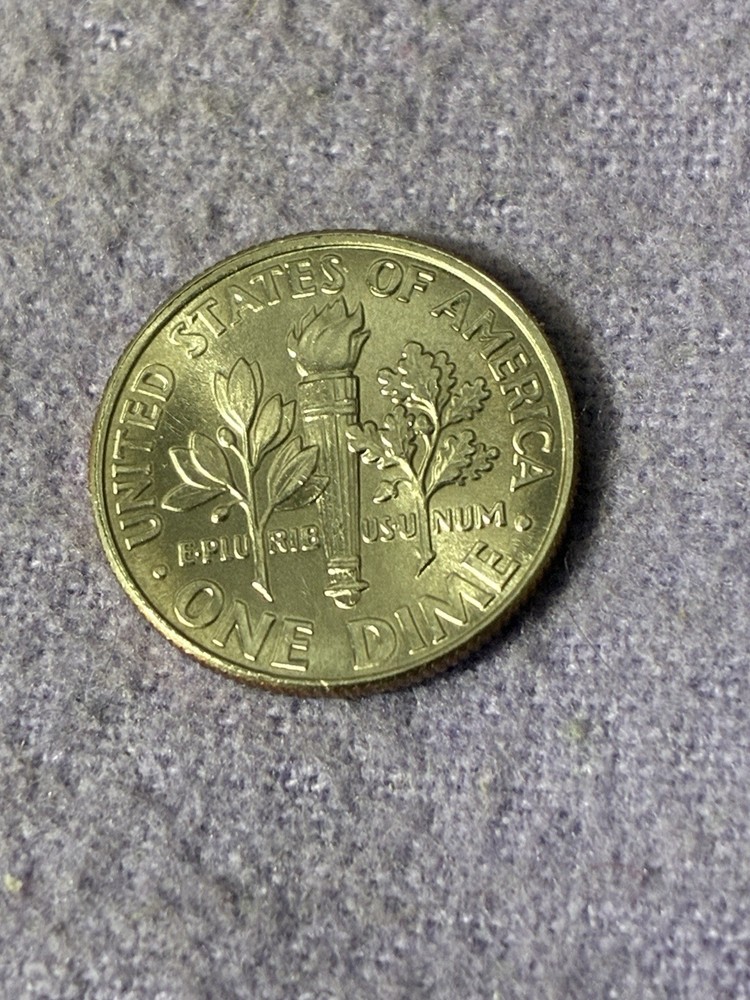 2023P Multiple Die Chips On Face And Torch Ref#1