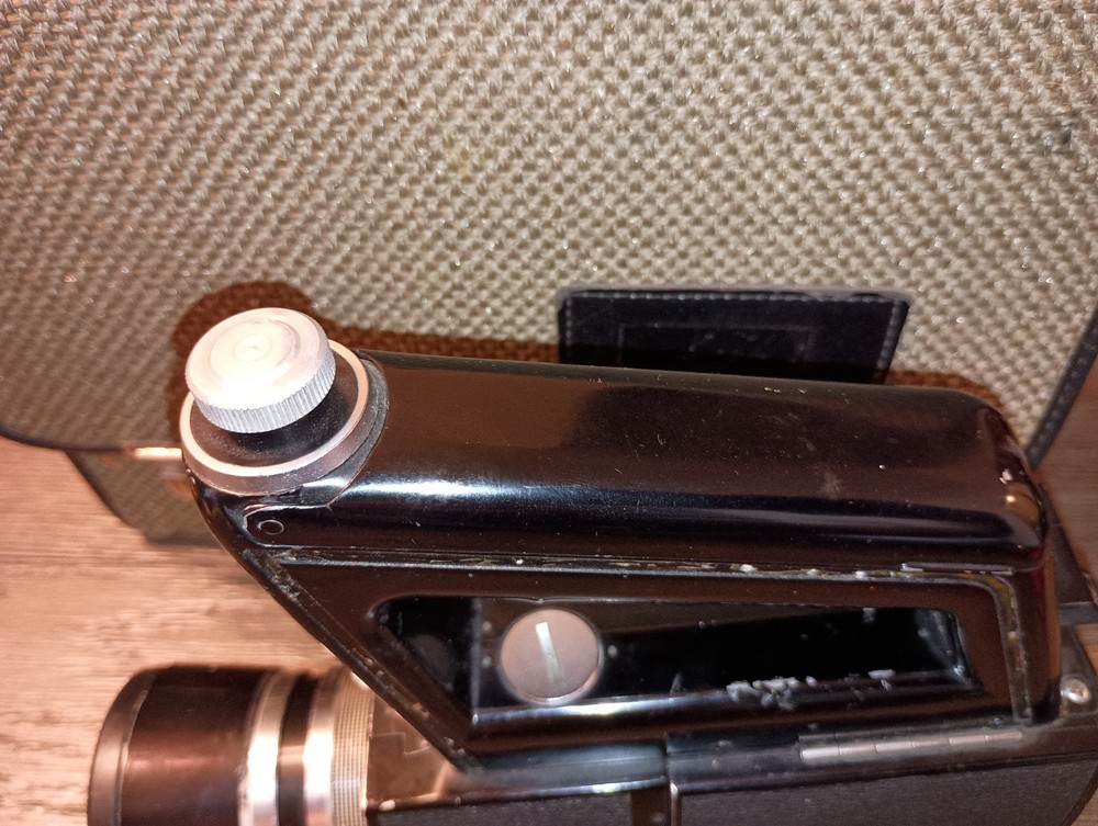 GAF ANSCOMATIC ST/110 Super 8 mm Movie Camera *UNTESTED*