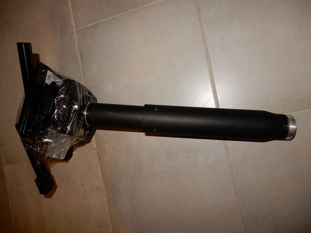 Chief Projector Ceiling Mount Kit w/ RSMA Base & CMS012018 12-18" Column Extensi