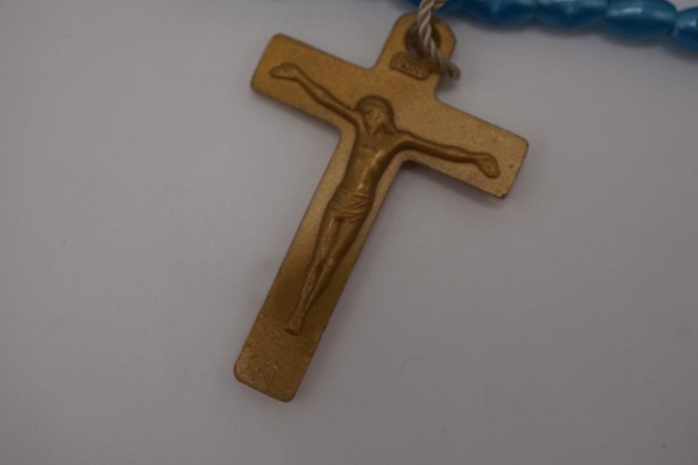 Blue Plastic Beaded Chain Rosary Necklace Cross Pendant