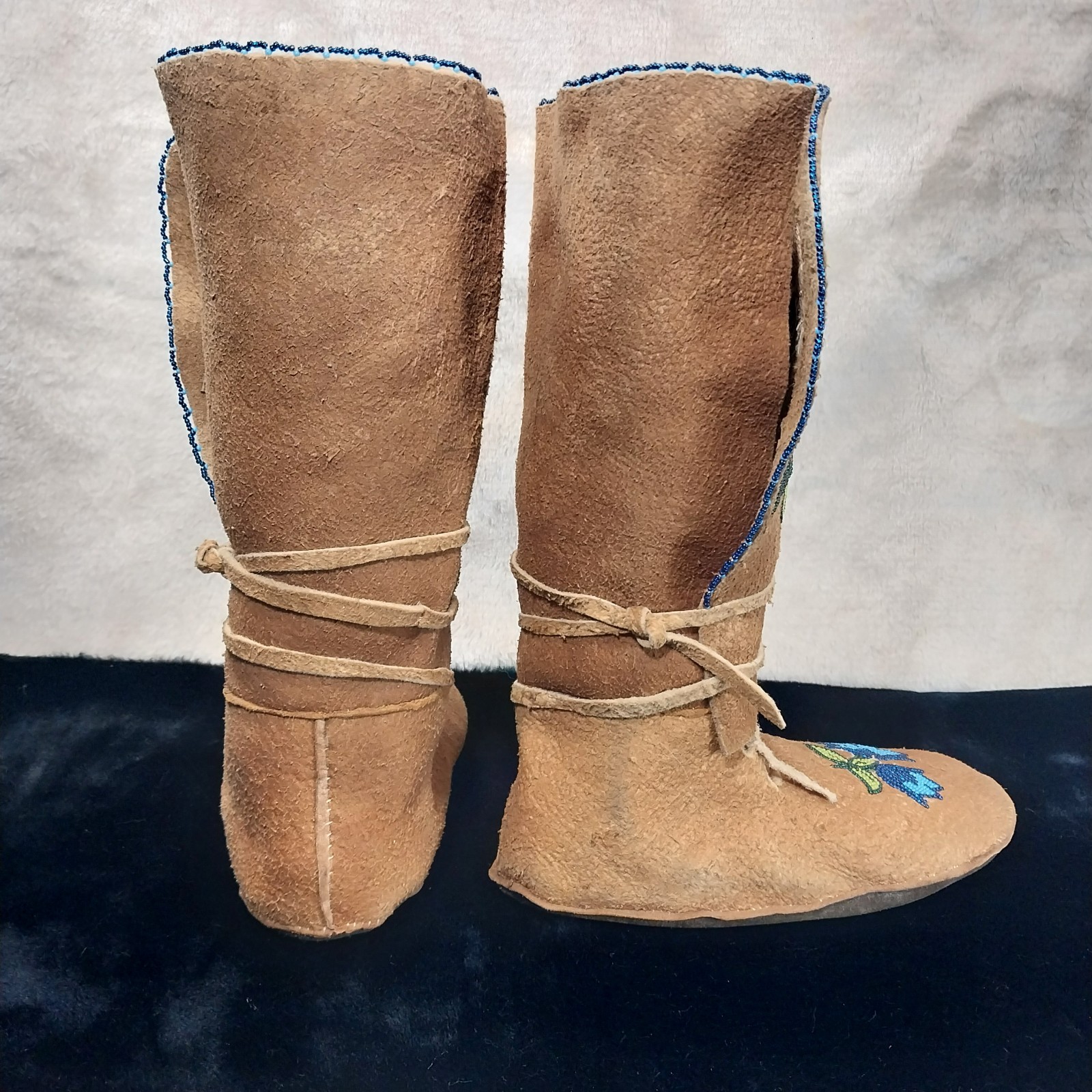 NATIVE AMERICAN BEADED MOCCASINS, MIDCALF HEIGHT, Women's Size 7 MADE IN THE USA