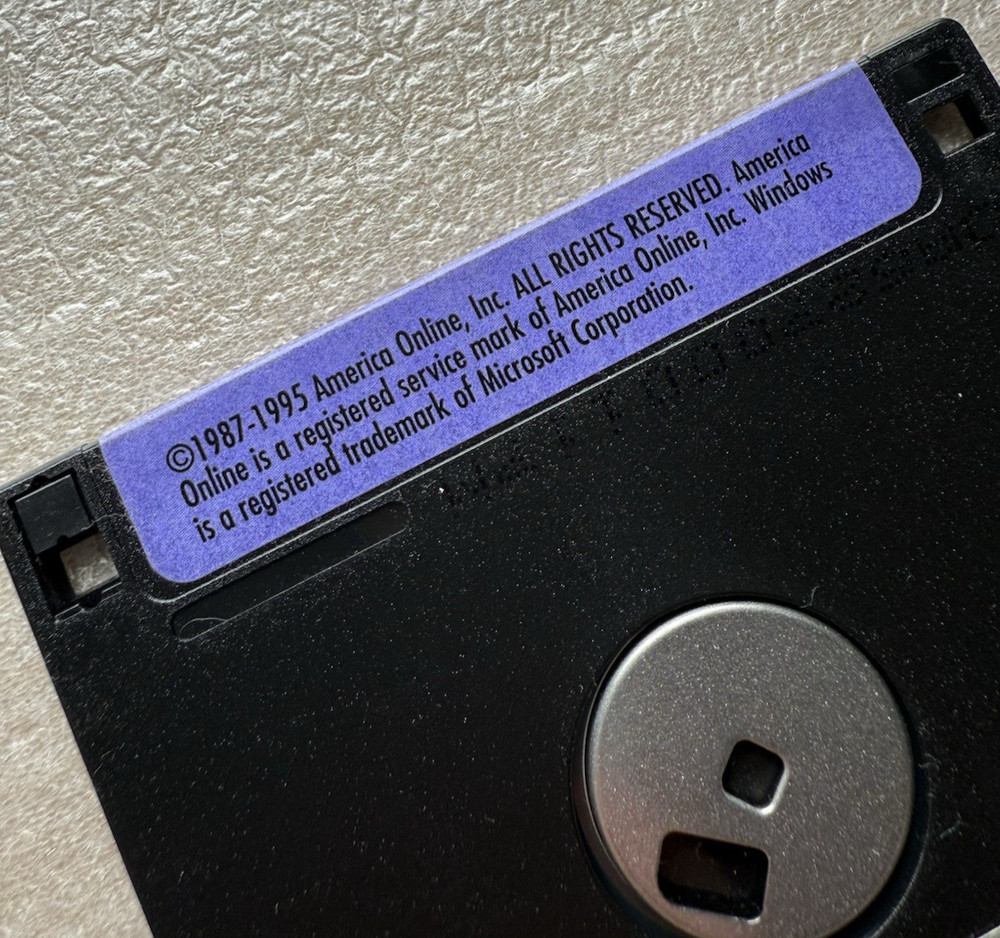 Vintage 1995 AOL / America Online Collectible Floppy Program Disk