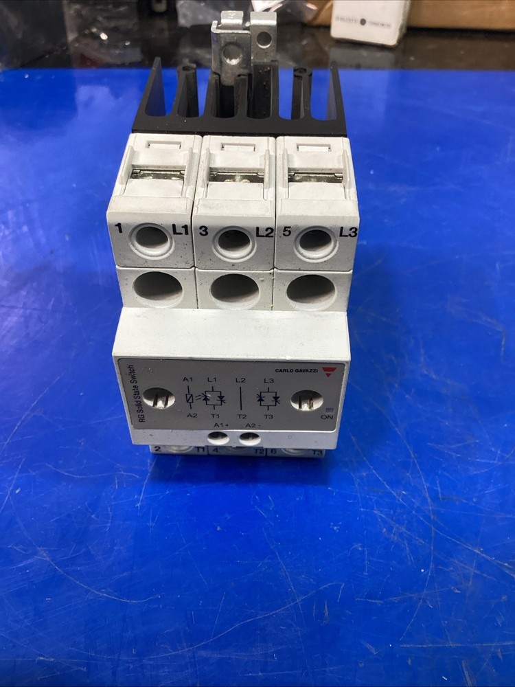 Carlo Gavazzi RG Solid State Switch RQC2A60A25KKE