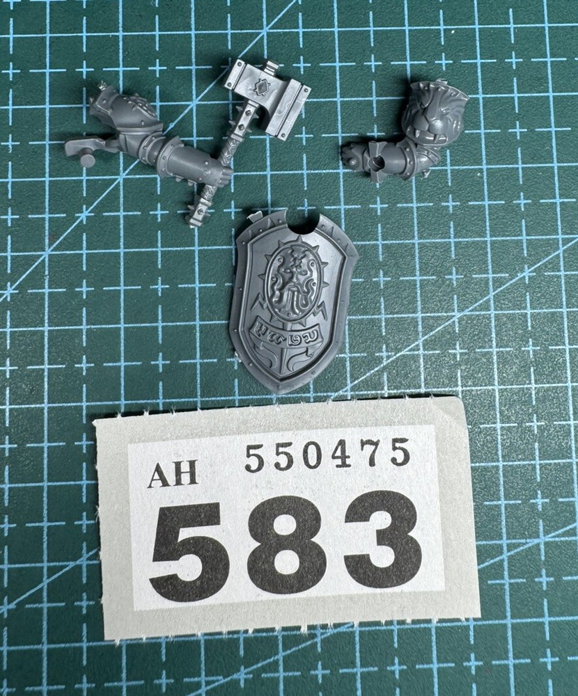 Stormcast Eternal Liberator Hammer Shield Arm Bundle AoS Decimator Retributor