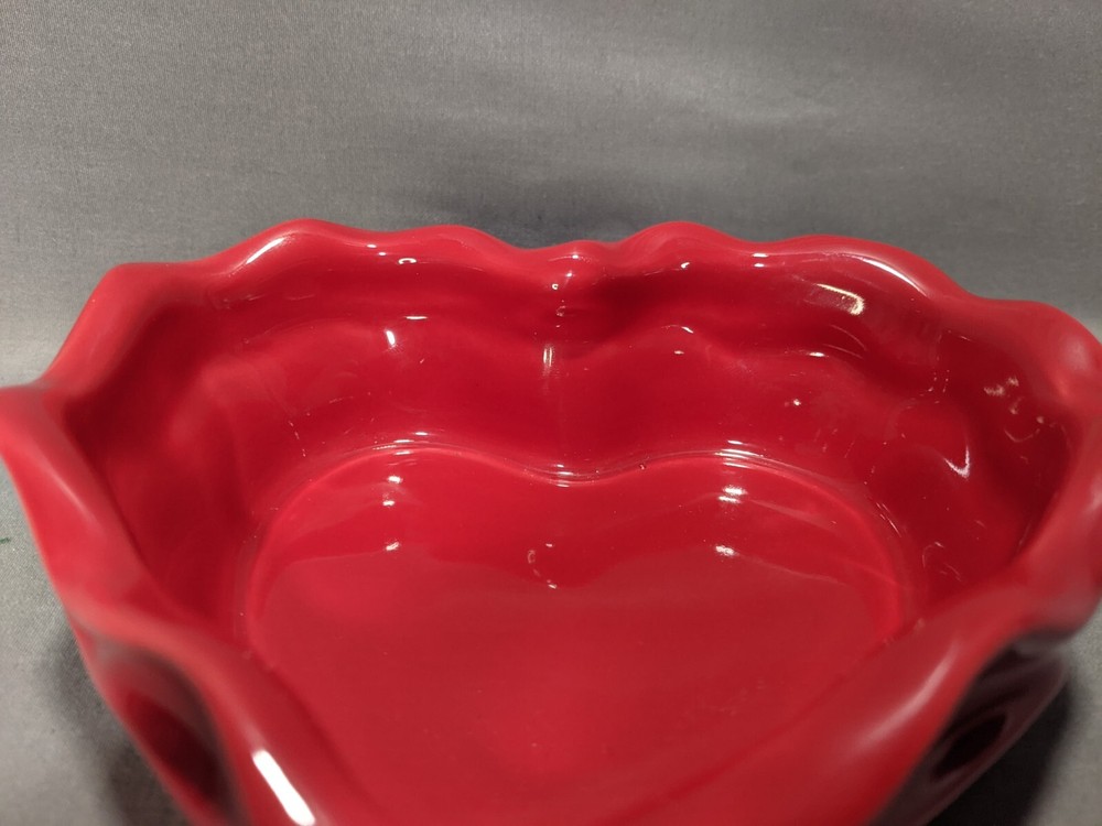 Crate & Barrel Heart Shape Ceramic Baking Dish Red Made in China EUC