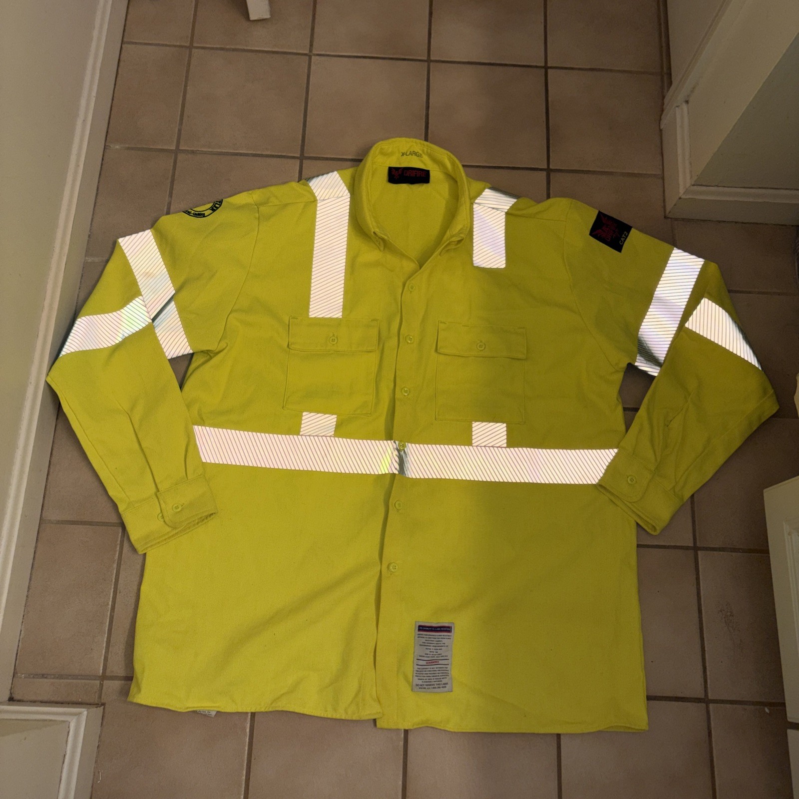 DRIFIRE Hi Vis FR Flame Resistant Reflective Hooded Yellow Jacket Shirt NWOT