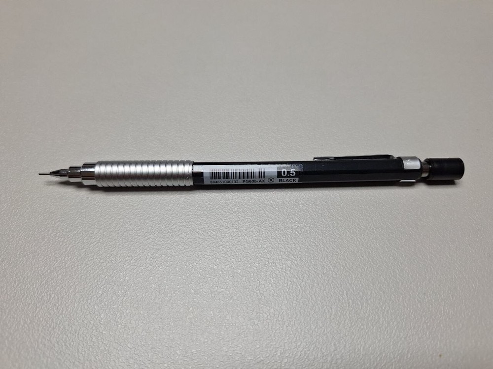 Pentel Graph 600 Drafting Knock Type Mechanical Pencil 0.5mm - PG 605 ( Black )