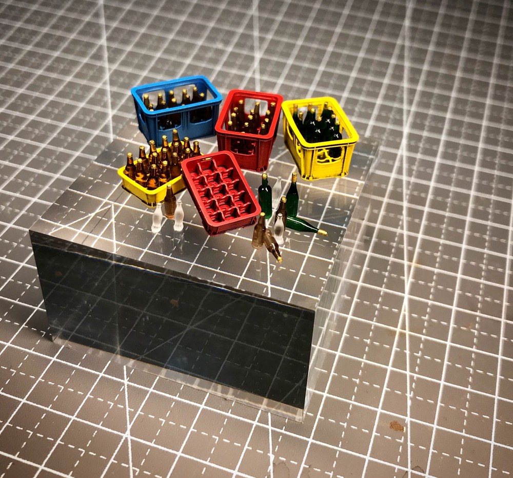 Heavy Hobby HH-35015 1/35 Plastic Beer Box Common Components Plastic model