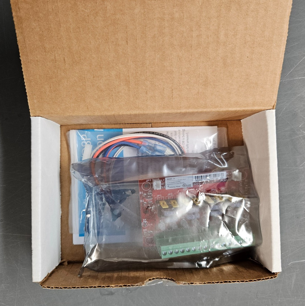 ASSA ABLOY Securiton AQL D8 Power Distribution Module (8 Output, Multi Voltage)