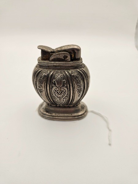 Vintage Evans Silverplated Lighter