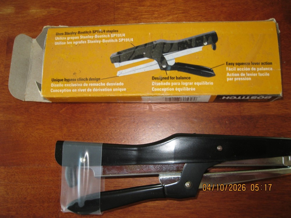 NIB Bostitch Python Stapling Plier P3-IND
