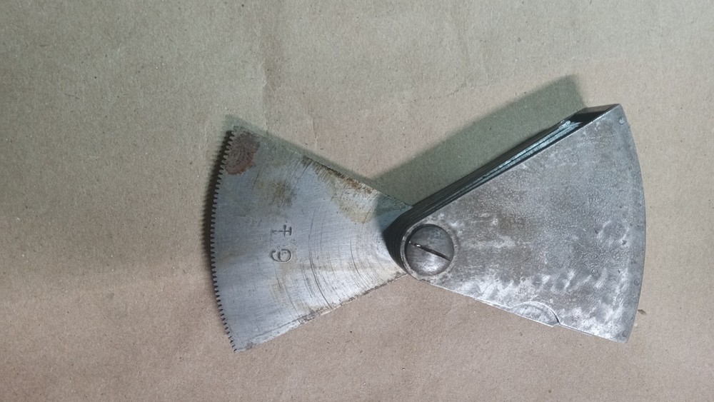 4 - 64 TPI GAUGE