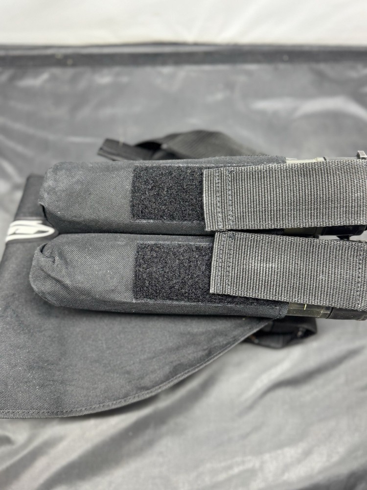 Unique Paintball Pro Gear 4 Pod Pack - Solid Black (PODS INCLUDED)