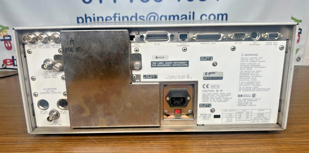 HP 8712ET RF Network Analyzer 300Khz - 1300Mhz OPT 1EC
