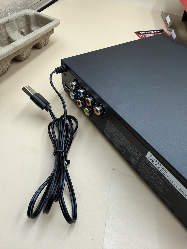 GPX DH300B DVD Player With Remote