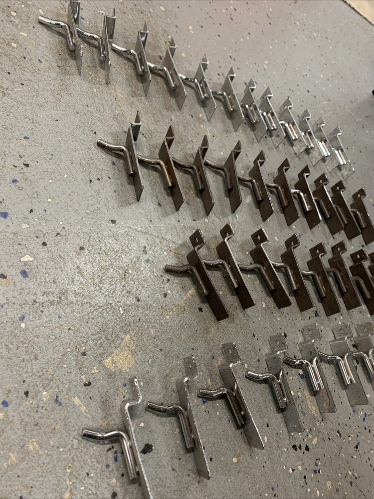 Slatwall Hook Bundle - 39 Pcs chrome / Brown slat hooks 1”