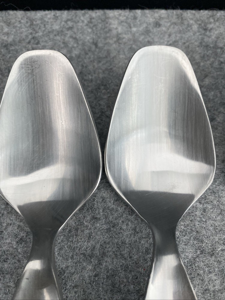 4 Retroneu 18/10 Stainless SILHOUETTE Flatware Dinner Spoon Flatware