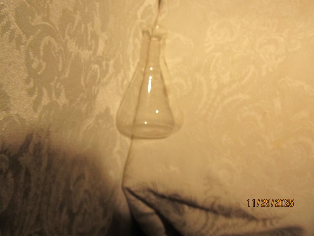 200 ml Graduted Glass Erlenmeyer Flask Made by Pyrex Corning