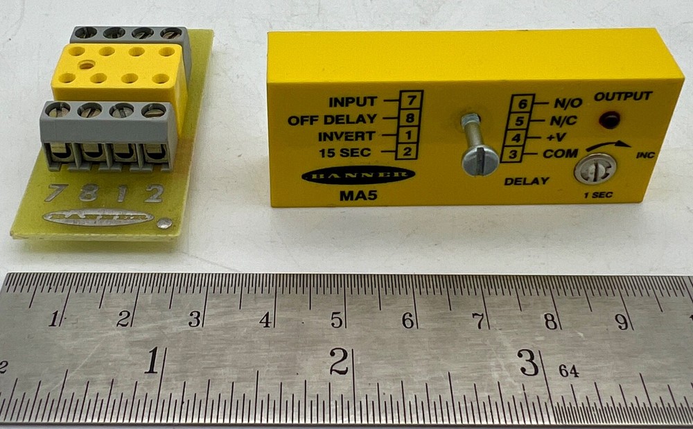 Pair BANNER MA5 Adjustable Delay Module with RS8 Socket Base Logic Board Lot USA