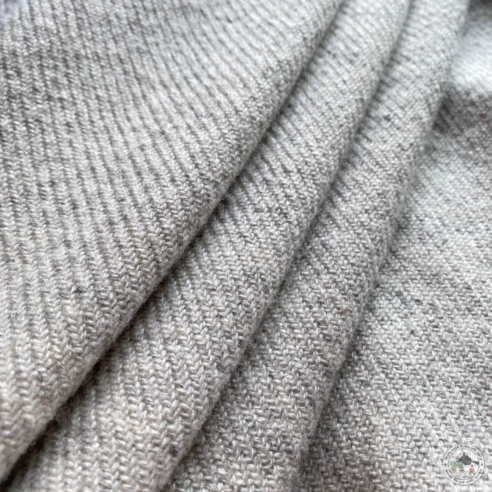 Cashmere Blanket "Ama" (अमा), Handcrafted from Nepal, Bedspread, Cuddle Blanket