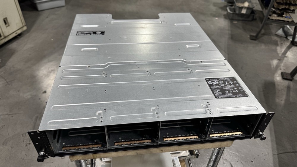DELL EqualLogic PS4100 SAN Storage Array w/2x Dell E09M Control Modules WORKING