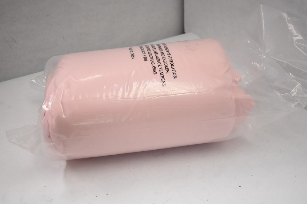 Maple & Stone Comforter Blanket 88" x 88" Pink Bedding Lightweight Set